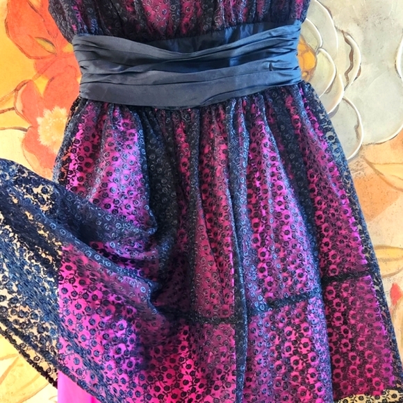 BETSEY JOHNSON Y2k Strapless Black Lace Hot Pink Satin Slip Zip Mini Dress - Picture 4 of 16